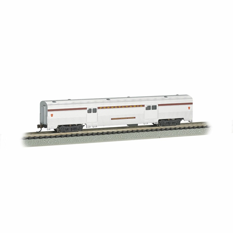 Bachmann Bachmann Industries N 72 Fluted Streamline 2-Door Baggage, Prr